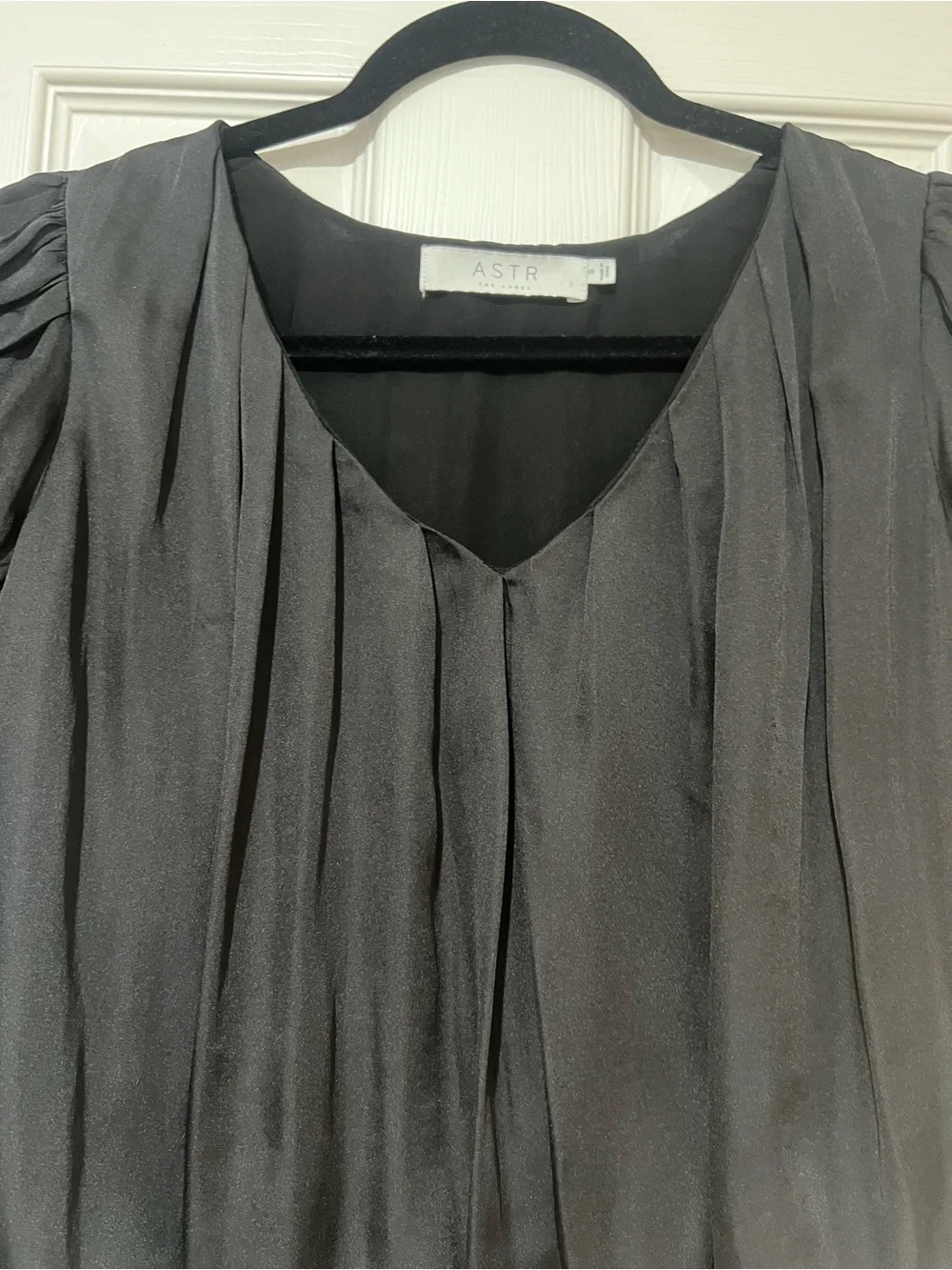 ASTR the Label Black Bubble Top, Size Small